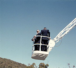 MG15_Kraft_cherrypicker.jpg